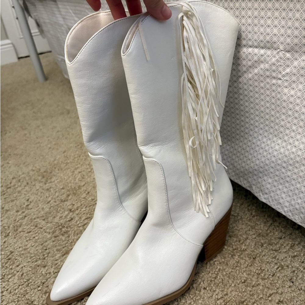 Aldo White Leather Fringe Heeled Boots